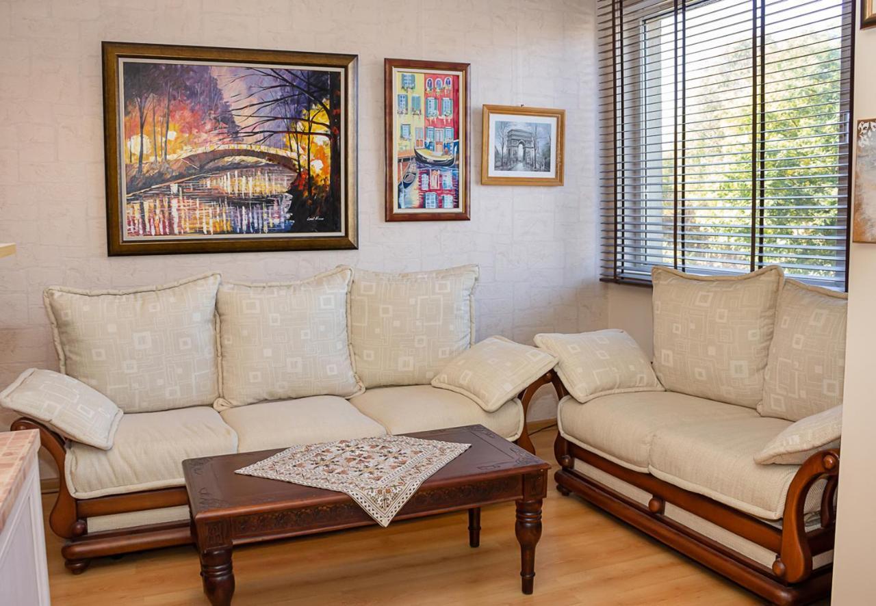 Cozy 1Bd Apartment With Free Parking In The Area By Flat Mаnager Варна Екстериор снимка
