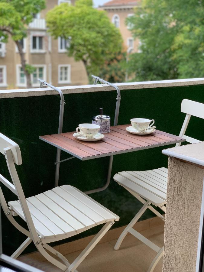 Cozy 1Bd Apartment With Free Parking In The Area By Flat Mаnager Варна Екстериор снимка